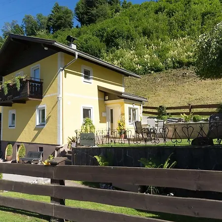 Ferienhaus Christine Taxenbach Exterior foto